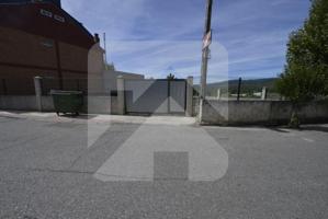 Terreno en alquiler en Fabero, Lillo del bierzo photo 0