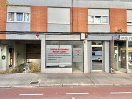Local comercial en alquiler en Castrillón, Piedras blancas photo 0