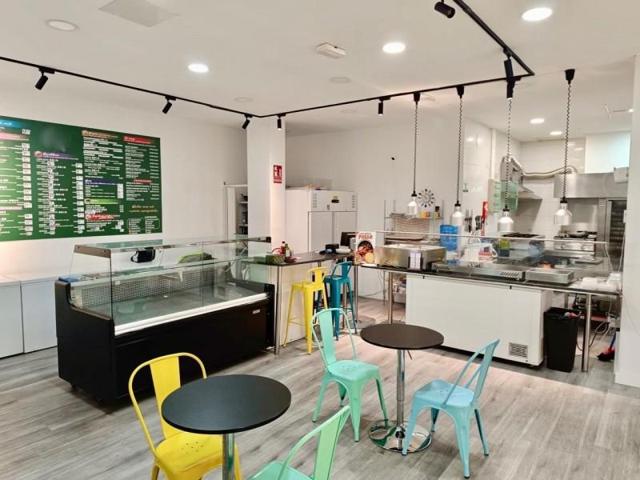 Local comercial en alquiler en Benidorm, Centro photo 0