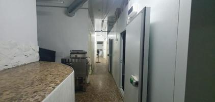 Local comercial en alquiler en Barcelona, La Prosperitat photo 0