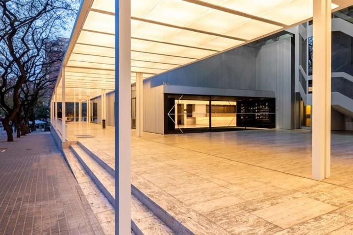 Oficina en alquiler en Barcelona, Les Corts photo 0