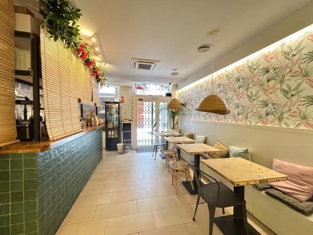 Local comercial en alquiler en Mataró, Centre-Marítim photo 0