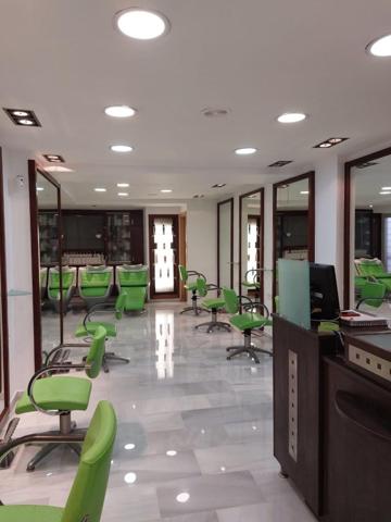 Local comercial en alquiler en Valencia, Ciutat Vella photo 0