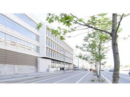 Oficina en alquiler en Barcelona, Diagonal Mar i el Front Marítim del Poblenou photo 0