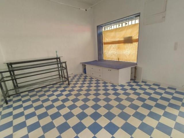 Local comercial en alquiler en La Roda, Plaza mayor photo 0