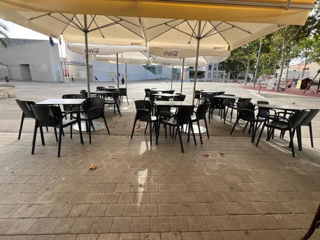 Local comercial en alquiler en Sant Pere de Ribes, Les Roquetes- Ajuntament photo 0