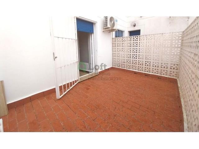 Apartamento en venta en Badajoz photo 0