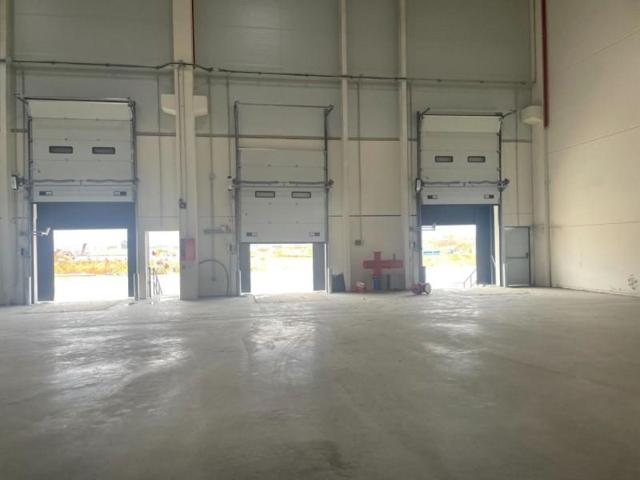 Nave industrial en alquiler en Córdoba, El Higuerón photo 0