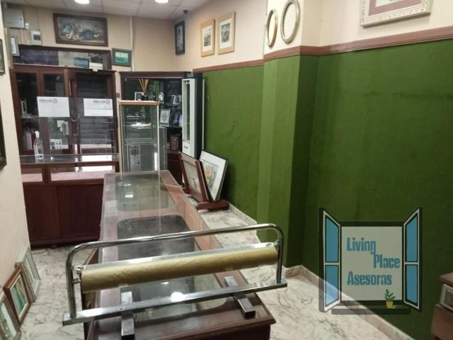 Local comercial en alquiler en El Puerto de Santa María, CENTRO photo 0