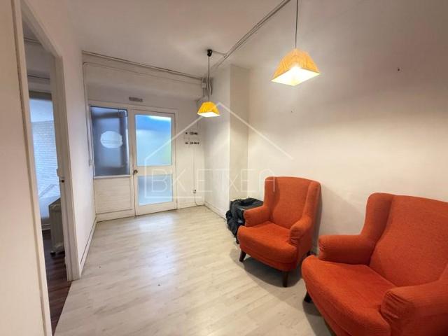 Local comercial en alquiler en Vielha e Mijaran photo 0