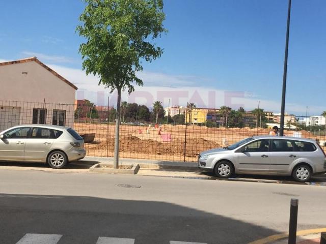 Terreno en alquiler en Albal photo 0