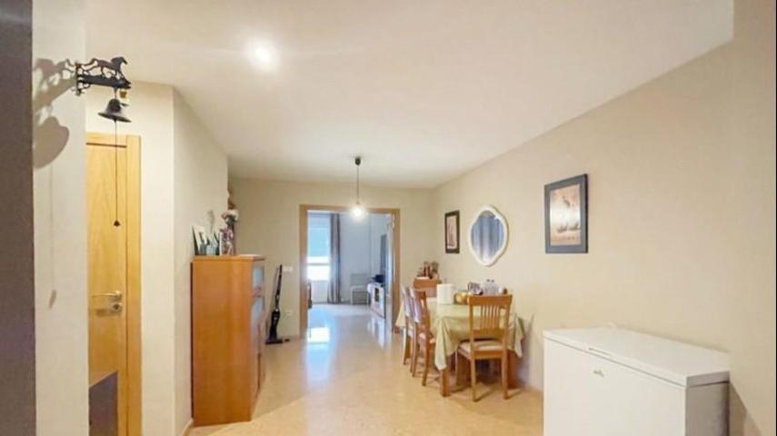 Piso en venta en Piles photo 0