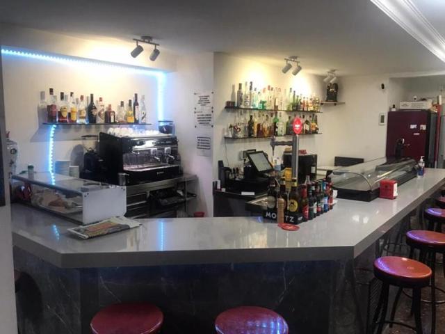 Local comercial en alquiler en Barcelona photo 0