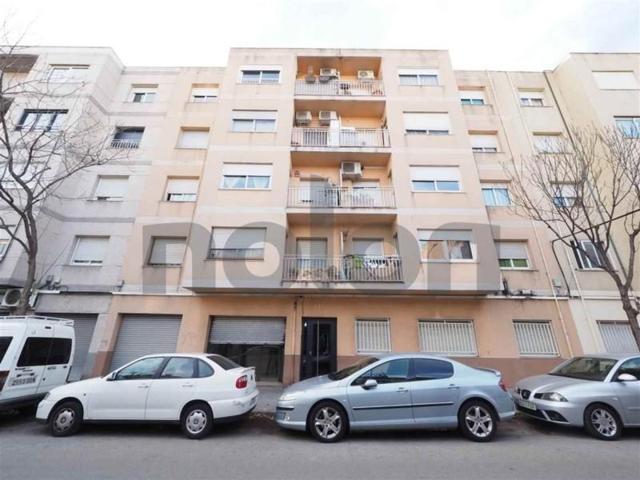 Piso en venta en Terrassa, Vallès Occidental photo 0