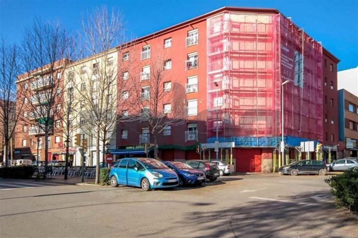 Piso en venta en Barberà del Vallès, Vallès Occidental photo 0