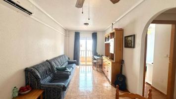 Apartamento en venta en Torrevieja, Torrevieja photo 0