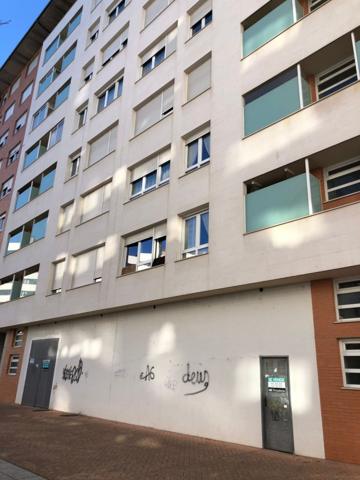 Local comercial en alquiler en Ponferrada, La rosaleda photo 0