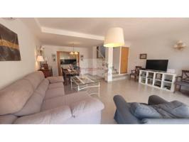 Casa en alquiler en Almuñécar photo 0