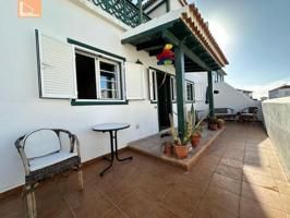 Chalet en venta en Arico, Playa los abrigos photo 0