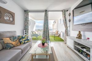 Apartamento en venta en San Bartolomé de Tirajana, Playa del Inglés photo 0