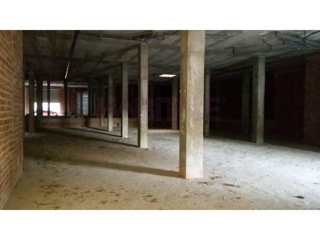 Local comercial en alquiler en Canals photo 0