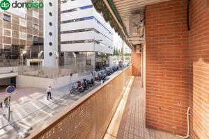 Piso en venta en Granada, Pajaritos photo 0