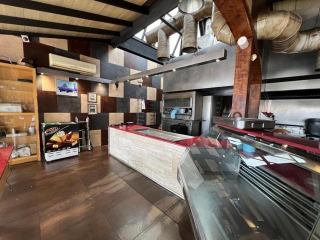 Local comercial en alquiler en Cubelles, Bardaji photo 0