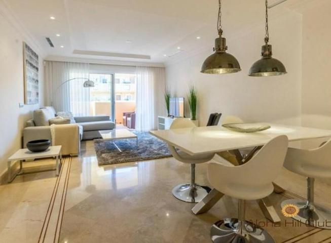 Apartamento en venta en Almería, Nueva Andalucía - Regiones photo 0