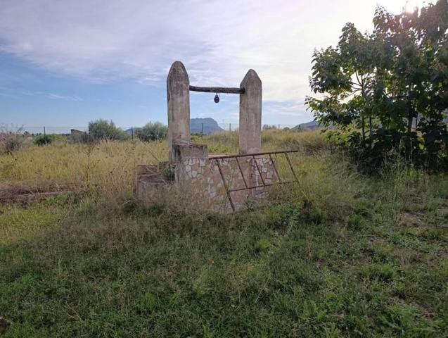 Casa con terreno en venta en Benidoleig, Campo photo 0