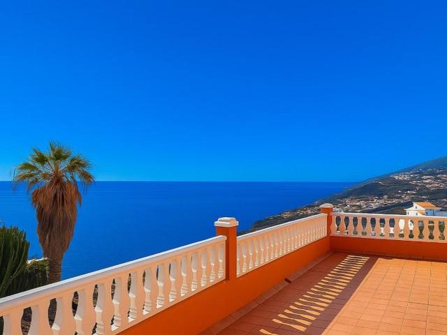 Chalet en venta en El Rosario photo 0