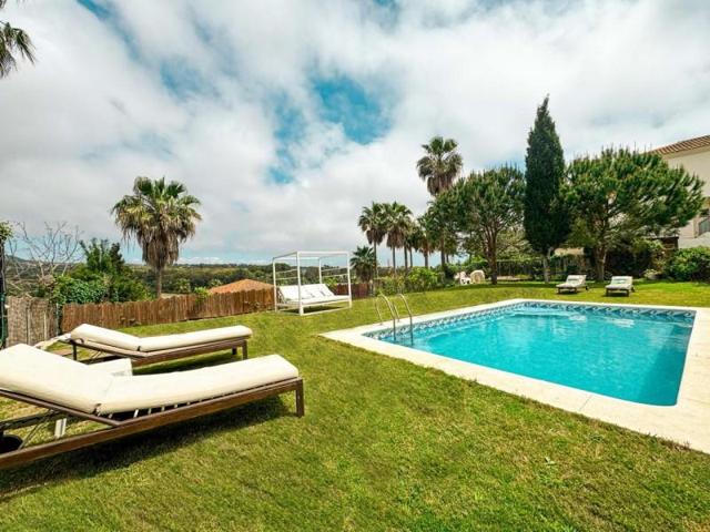Chalet en venta en Sotogrande, Sotogrande Alto, Sotogrande Alto photo 0