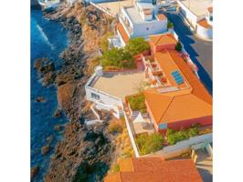 Chalet en venta en Candelaria photo 0