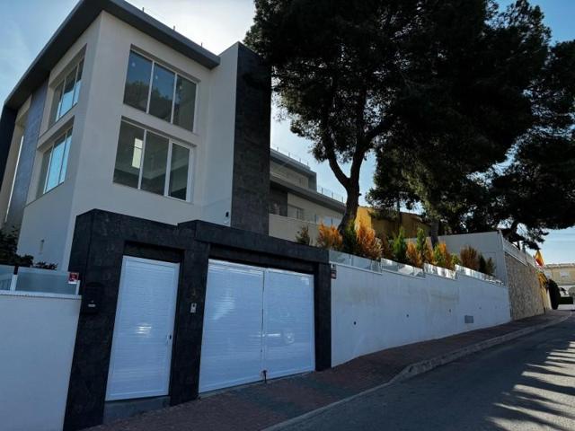 Chalet en venta en Torrevieja, Los Balcones - Los Altos del Edén photo 0