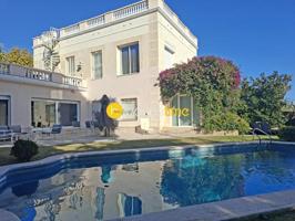 Casa en venta en el Masnou photo 0