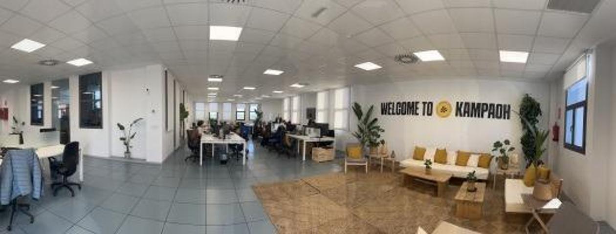 Oficina en alquiler en Sevilla, Sevilla Este photo 0