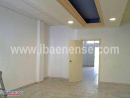 Local comercial en alquiler en Baena, Zona Peones Camineros photo 0