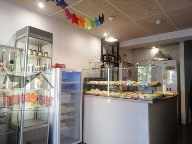 Local comercial en alquiler en Barcelona, La Nova Esquerra de l'Eixample photo 0