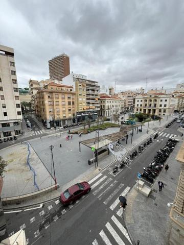 Piso en alquiler en Alicante, Centro Tradicional photo 0