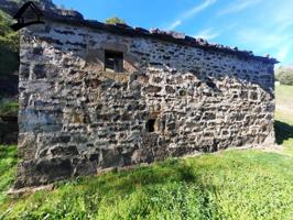 Chalet en venta en Vega de Pas, Valles Pasiegos photo 0