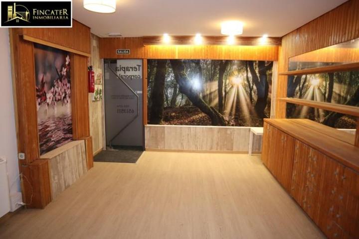 Local comercial en venta en Teruel, Centro photo 0