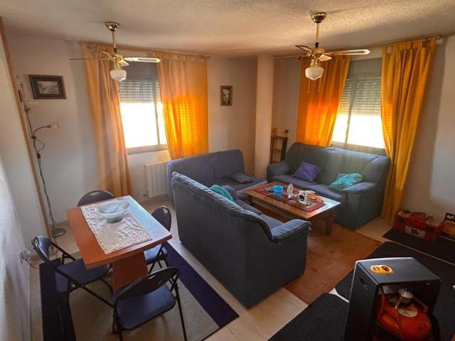 Piso en venta en Cantimpalos, Castilla y leon photo 0