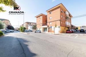 Piso en venta en Santa Fe, Barrio de los pintores photo 0