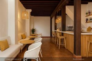 Local comercial en venta en San Fernando, Plaza de toros - Venta Vargas - Capitania photo 0