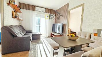 Piso en venta en Salou, Barenys photo 0