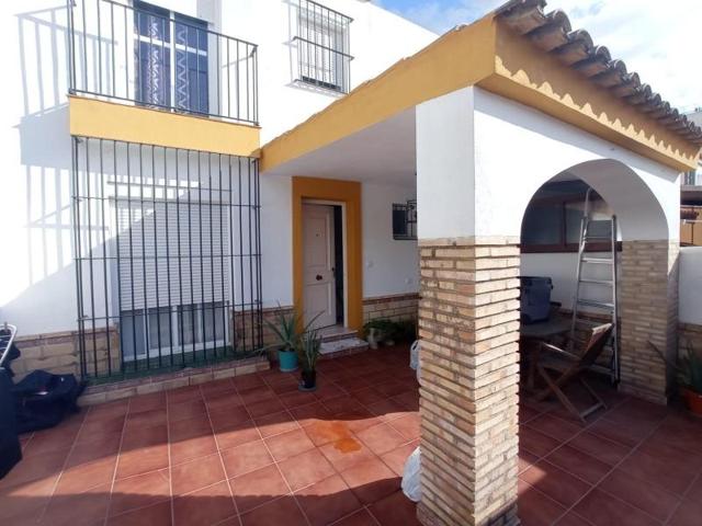 Casa en venta en Chiclana de la Frontera, La Banda photo 0
