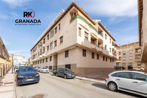 Piso en venta en Atarfe, Zona iliberis photo 0