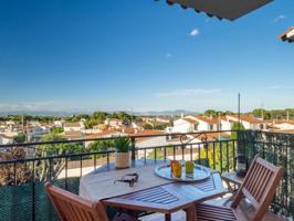 Apartamento en venta en L'Escala, Riells de Dalt photo 0