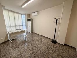 Piso en venta en El Vendrell, Centro photo 0