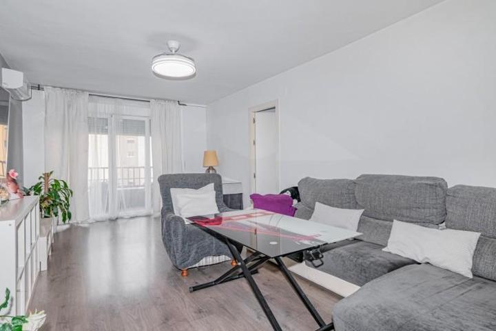 Piso en venta en Granada, Joaquina Eguaras photo 0