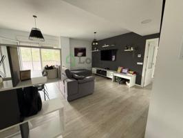 Piso en venta en Badajoz photo 0